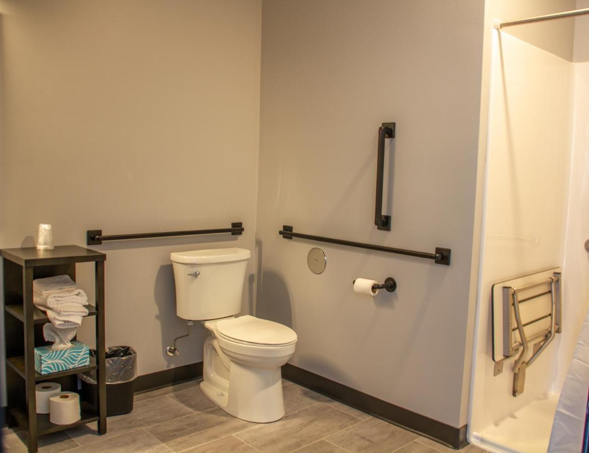 Watershed Hotel Sheboygan Bagian luar foto