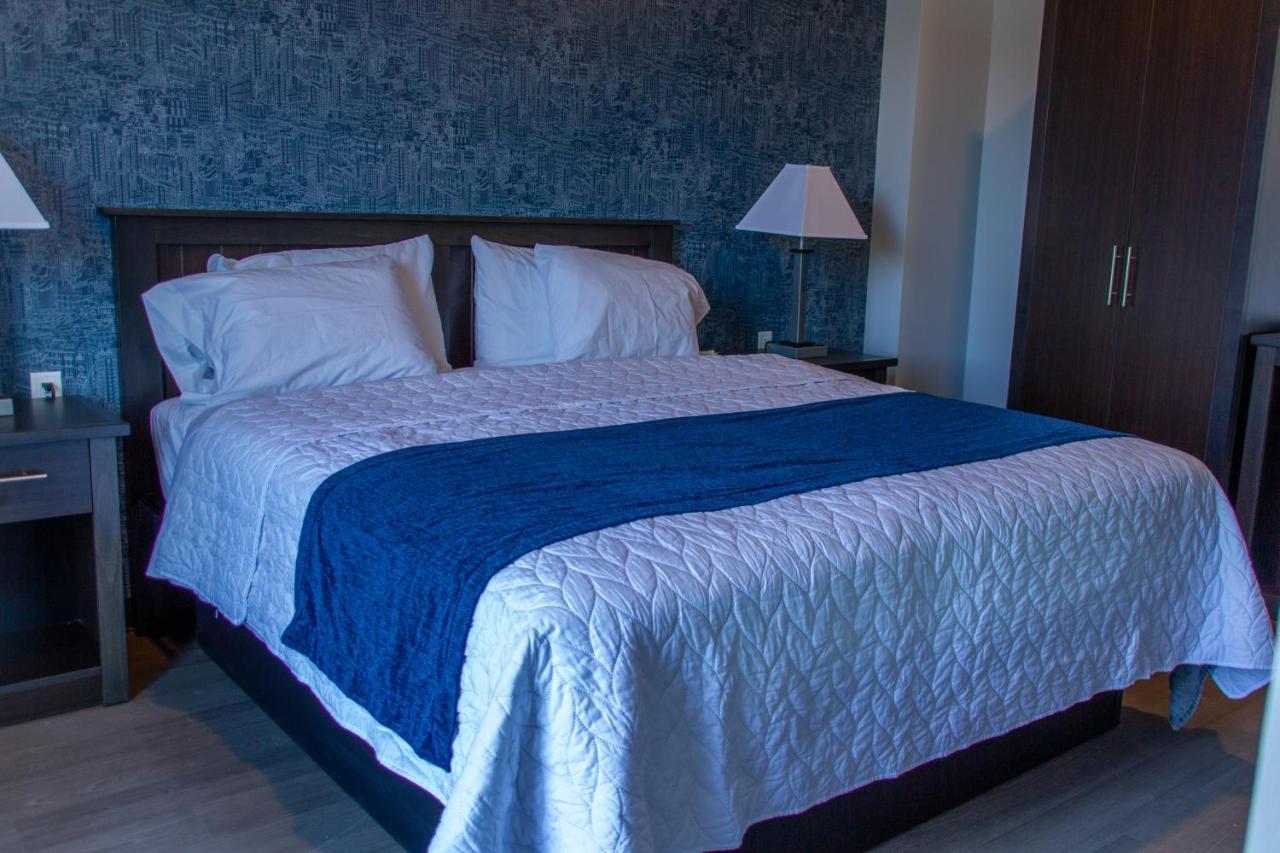 Watershed Hotel Sheboygan Bagian luar foto