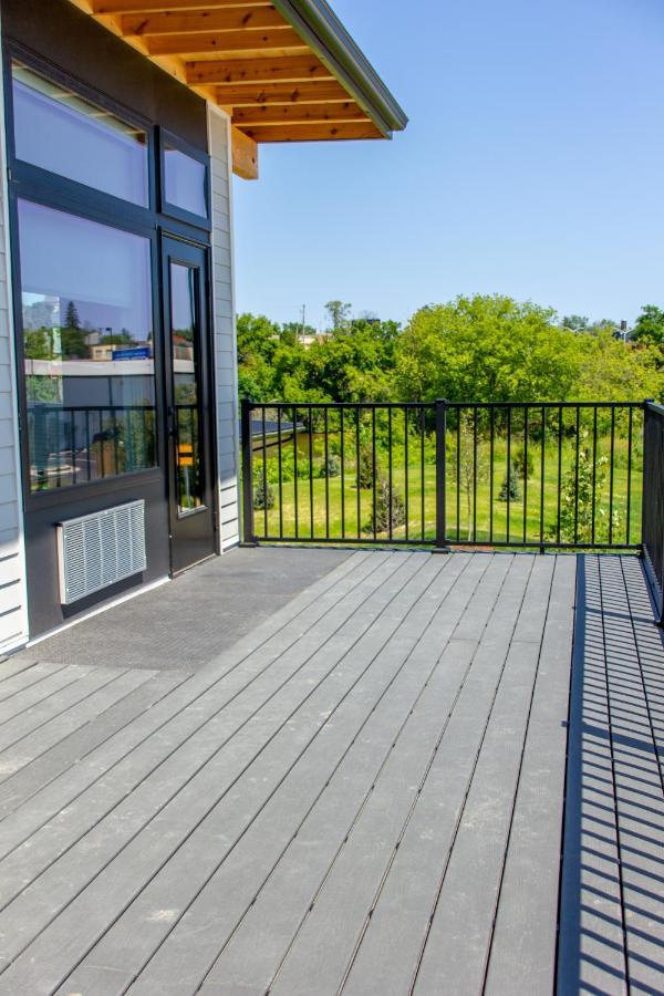 Watershed Hotel Sheboygan Bagian luar foto